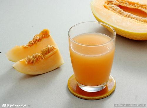 卡特吃哈密瓜,卡特畅享哈密瓜美味时光